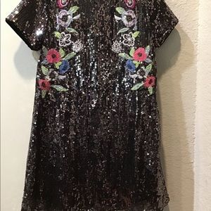 GB Girls Toddler Sz 6 BEAUTIFUL SEQUIN DRESS WITH EMBROIDERED FLORAL DESIGN NWOT